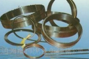 帶鋸條的崩刃拉齒的原因